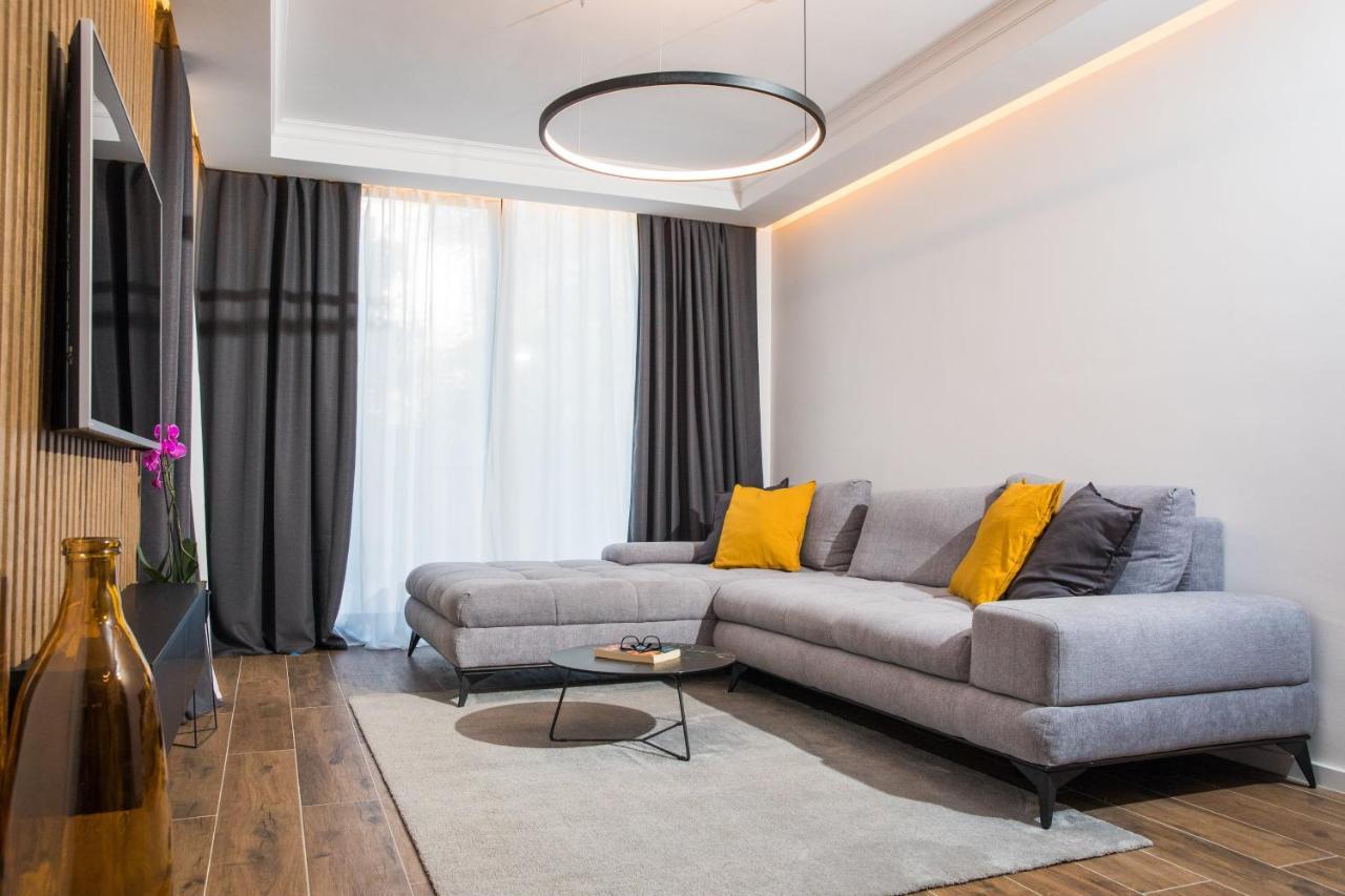 Apartma Downtown Oasis *
